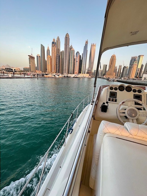 Yacht